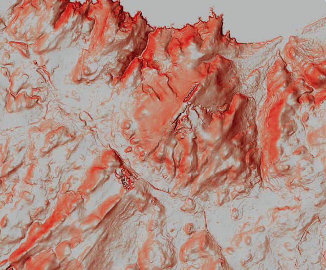 Imagen satelital de una montaña con líneas rojas y blancas que destacan su topografía y características geográficas.